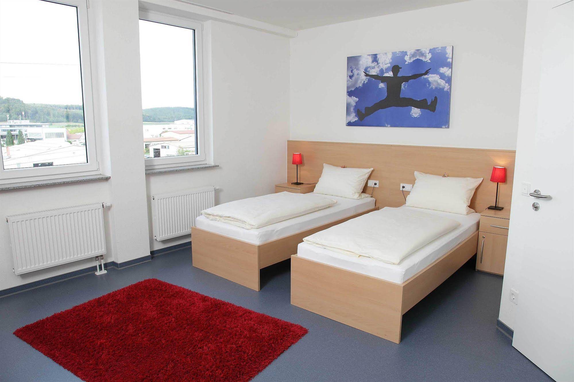 Business-Sporthotel Großwallstadt