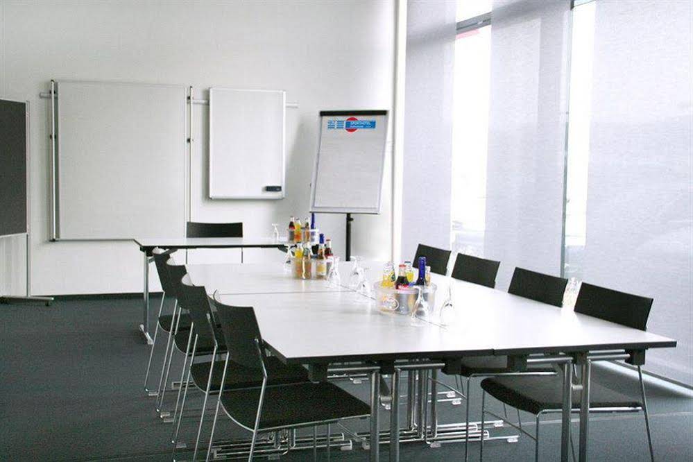 Business-Sporthotel Großwallstadt