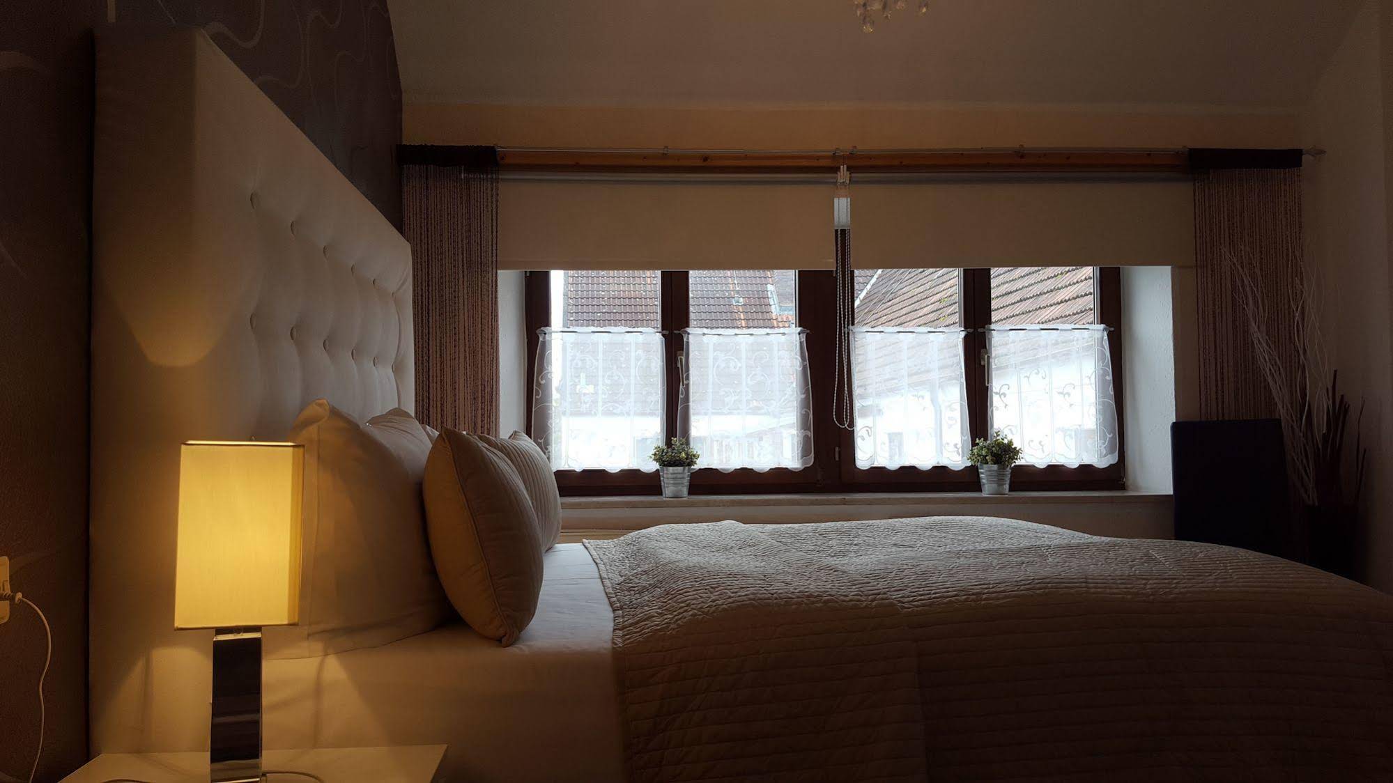 Hallbergerhof Hotel & Hostel