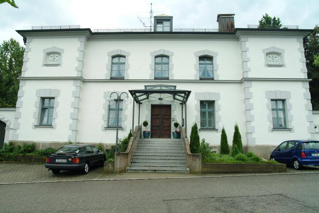 Am Schloß