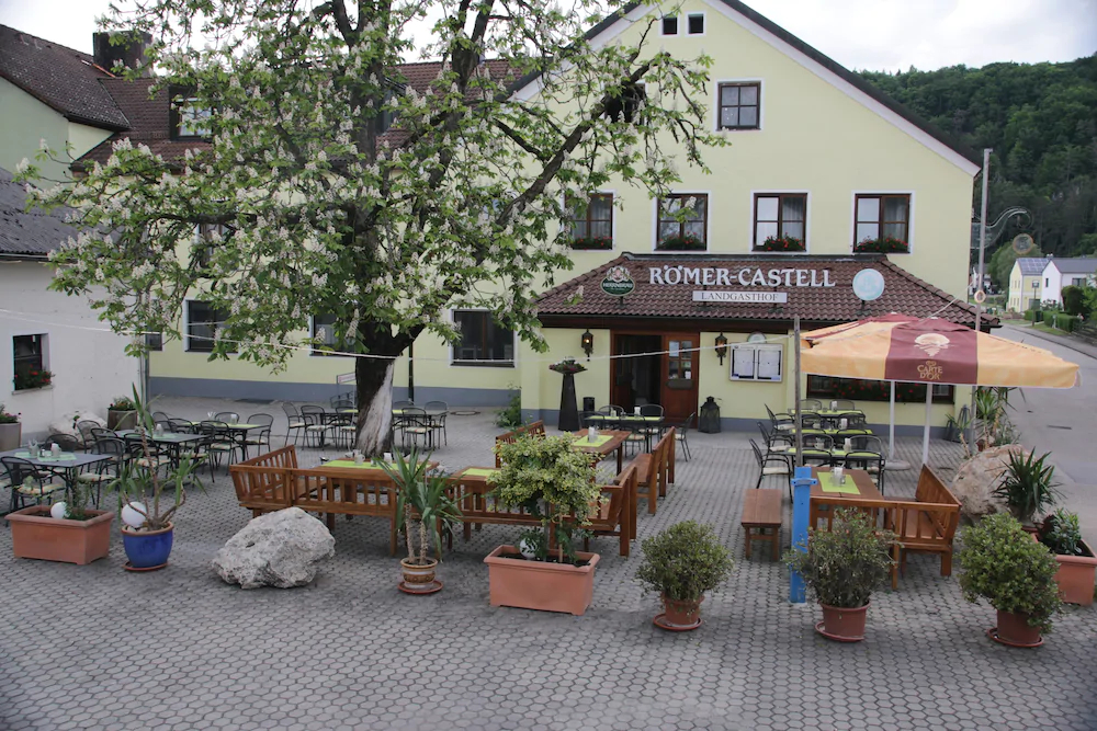 Gasthof Römer-Castell