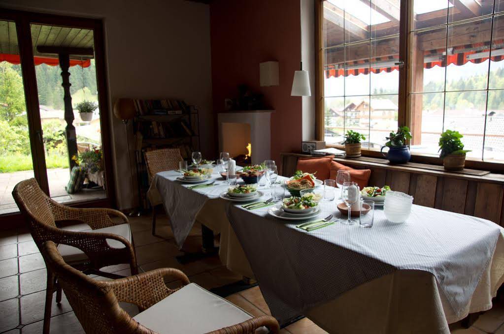 Gästehaus und Cafè Rusticana