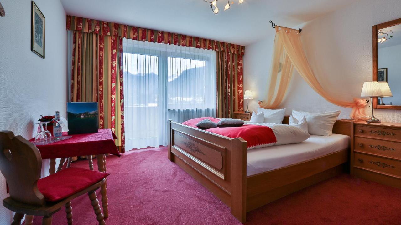 Tourist Hotel Boehm