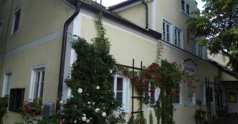 Schlossgut Tunzenberg Schloss Schenke