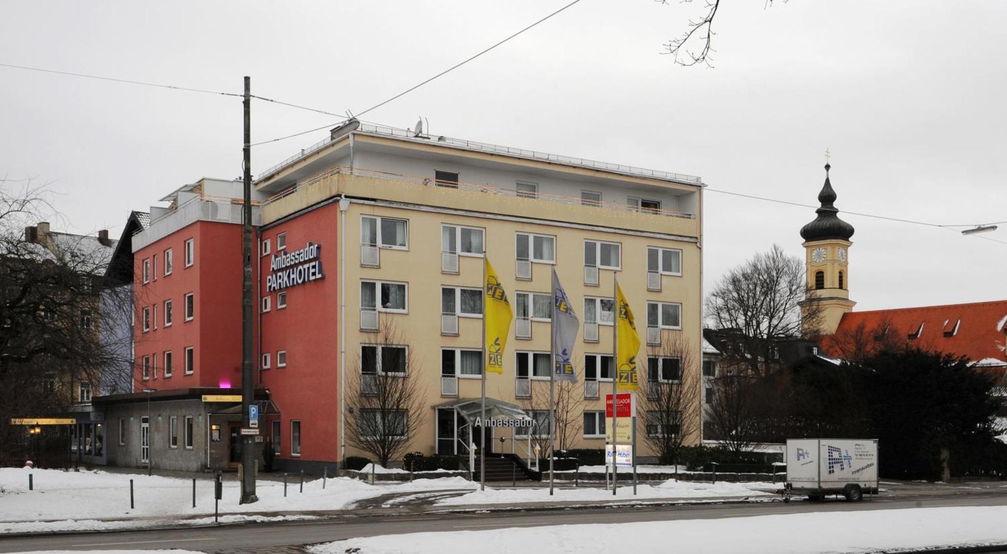 Ambassador Parkhotel