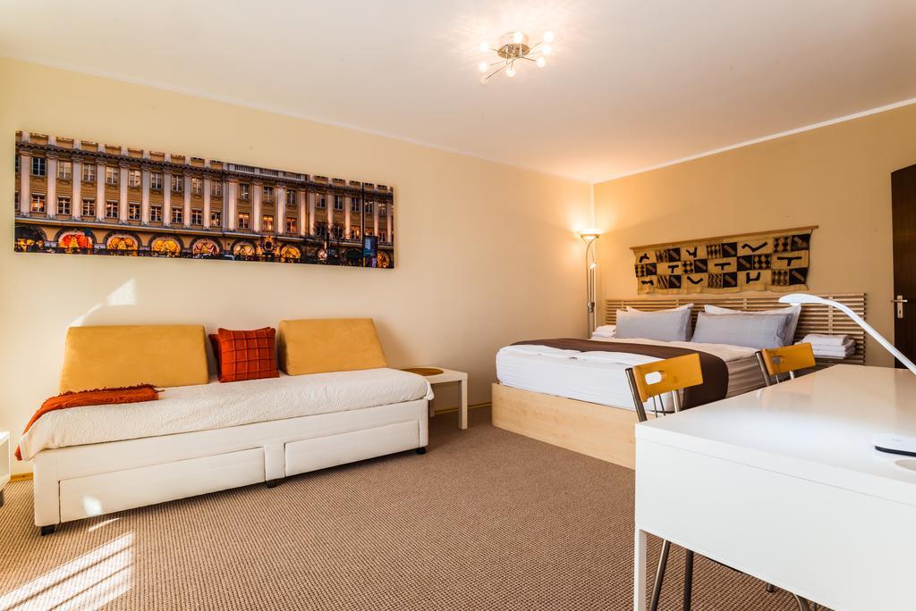 Eastpark Apartments