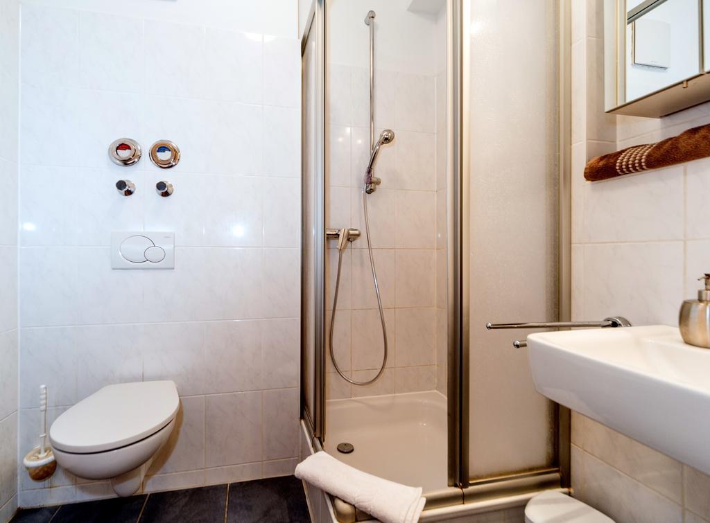 Eastpark Apartments