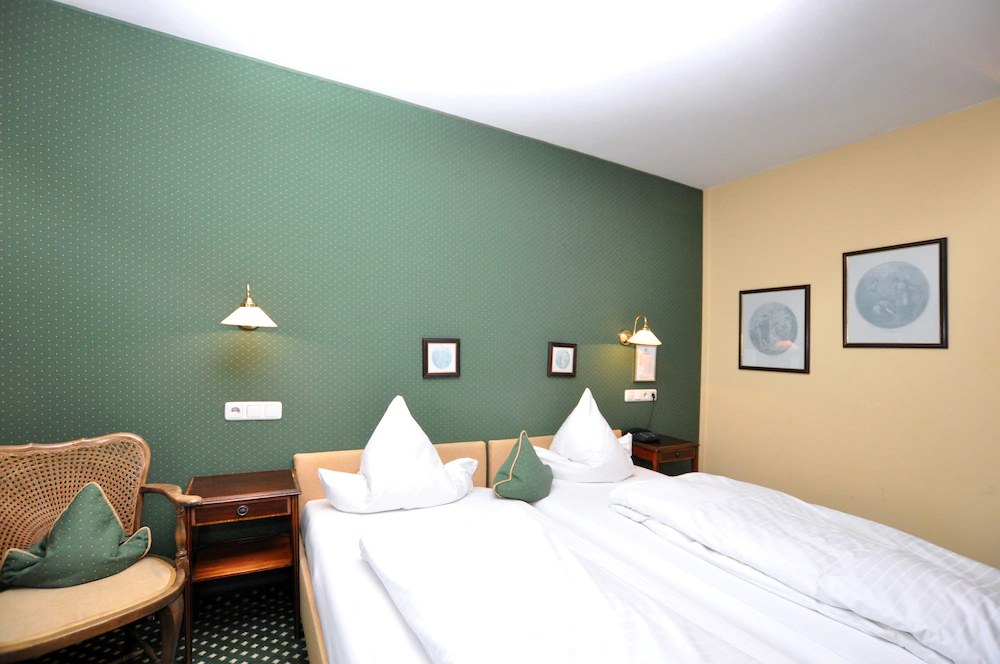 Hotel Altmünchen by Blattl