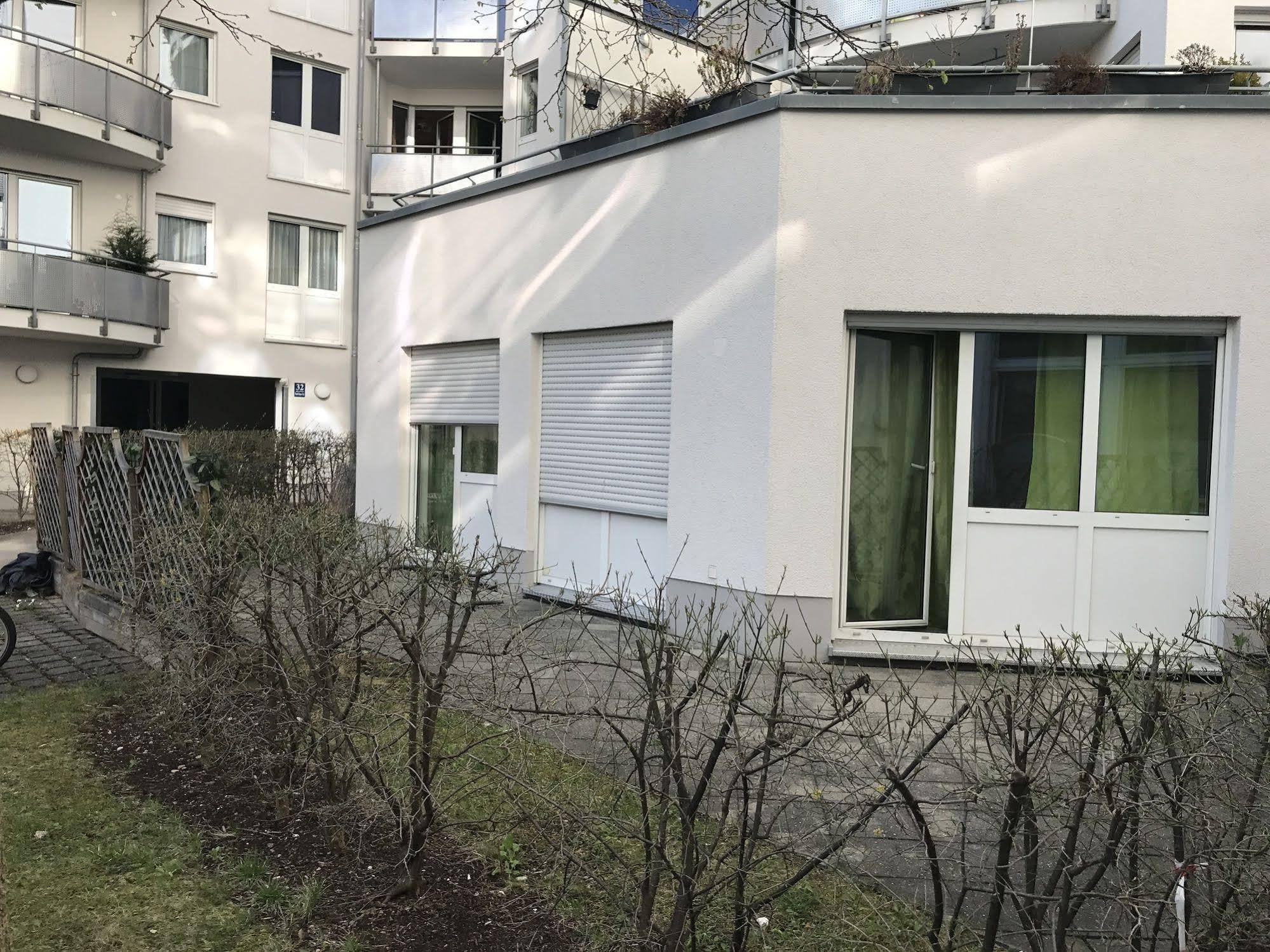 Kn Kahtan Boarding House