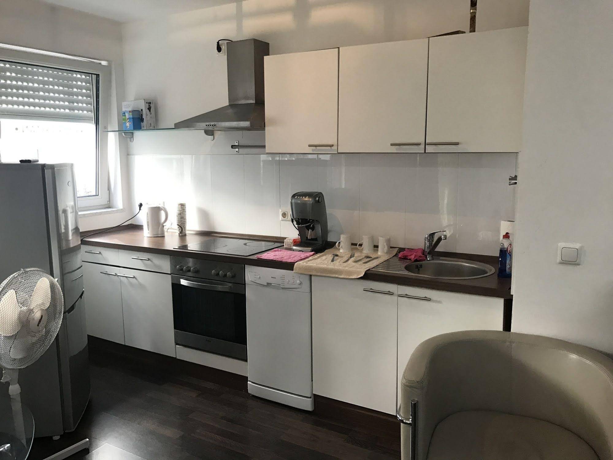 Kn Kahtan Boarding House