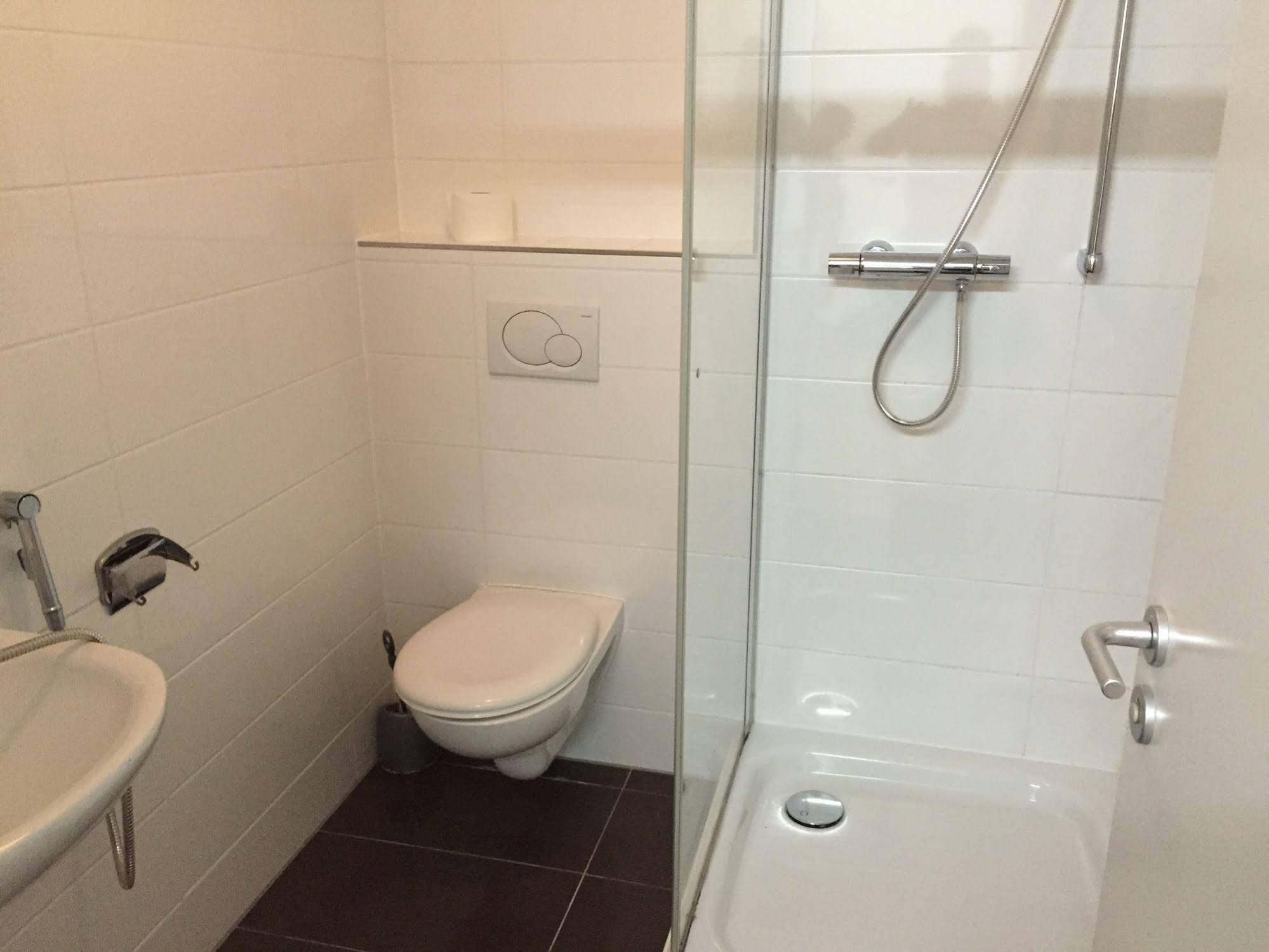 Kn Kahtan Boarding House