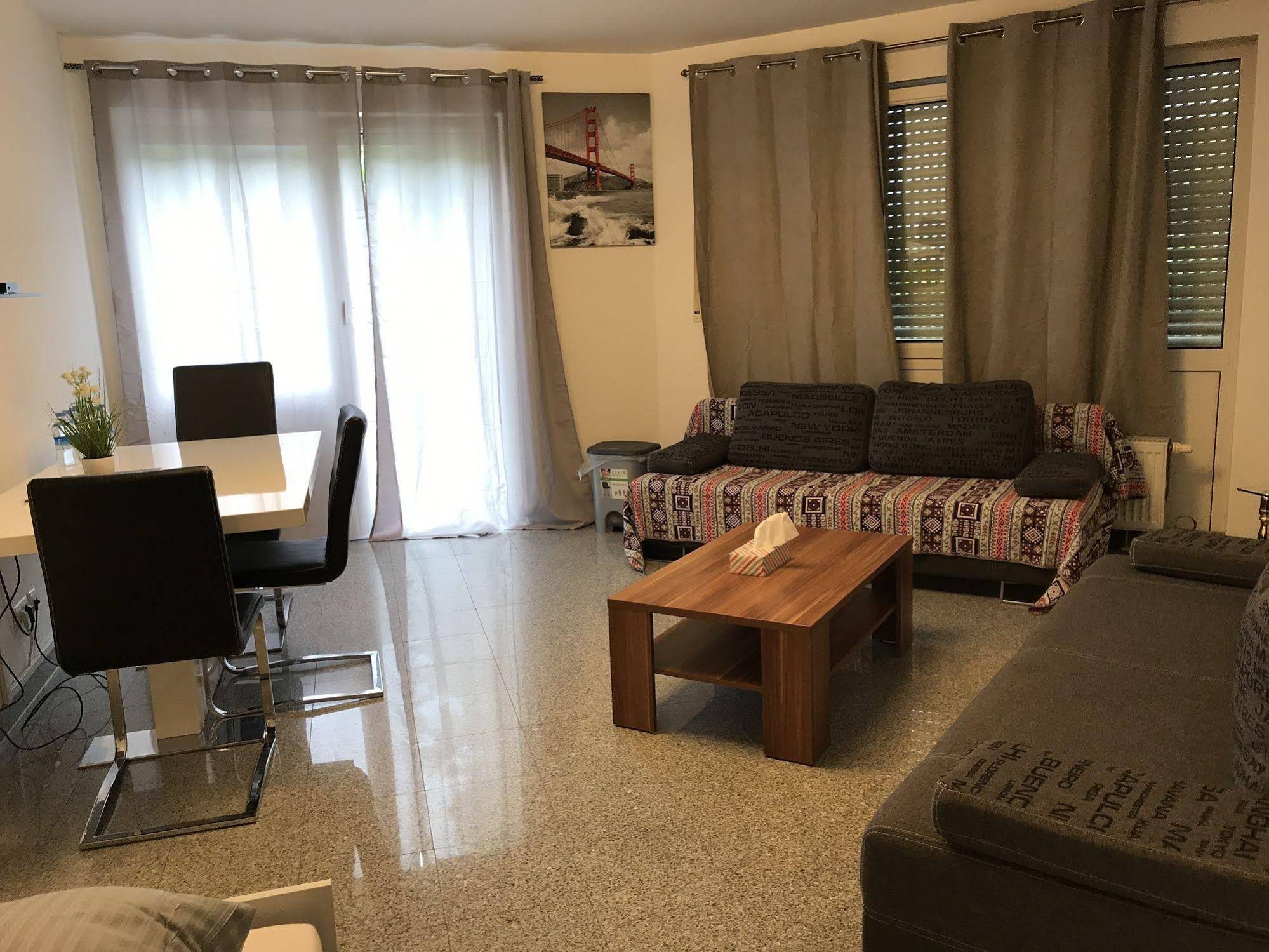 Kn Kahtan Boarding House