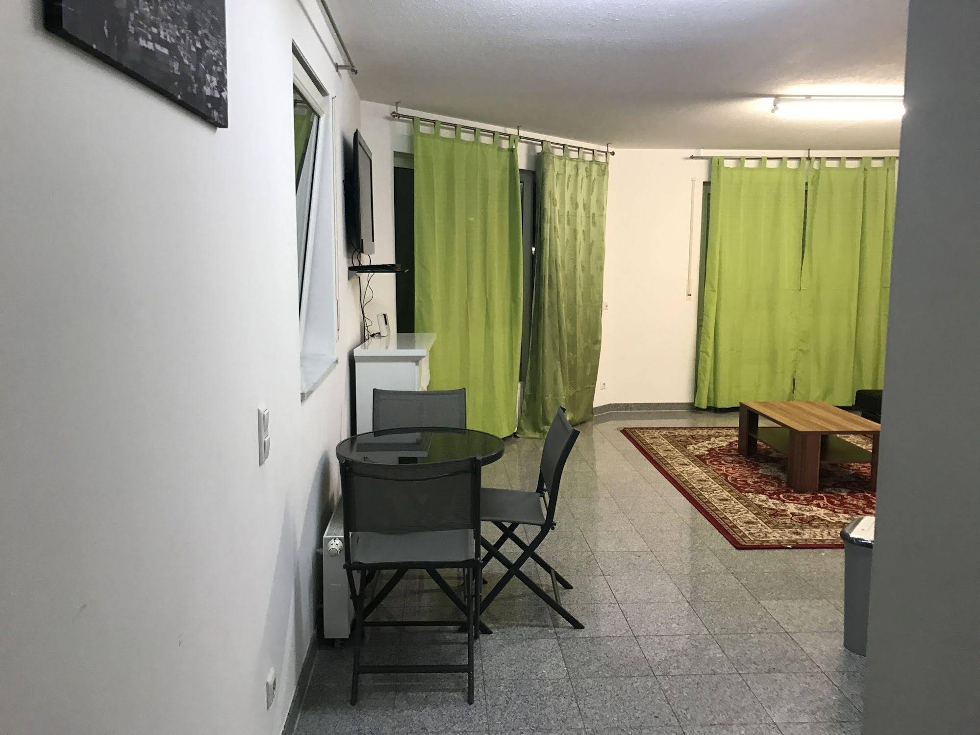 Kn Kahtan Boarding House