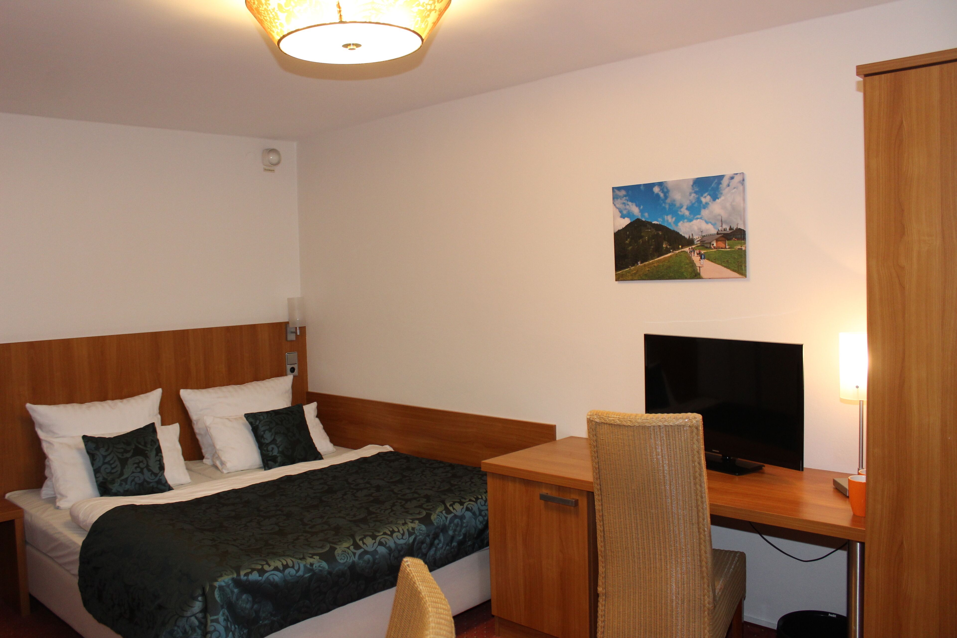 Myminga Hotel & Serviced Apartments