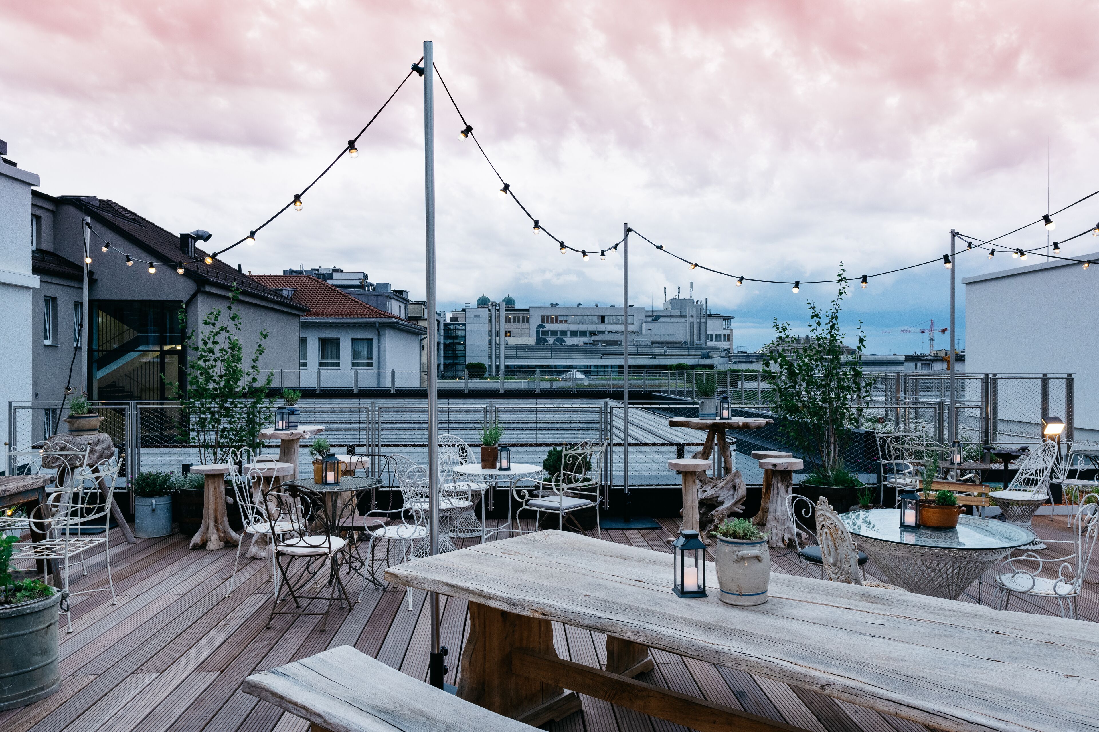 Ruby Rosi Hotel