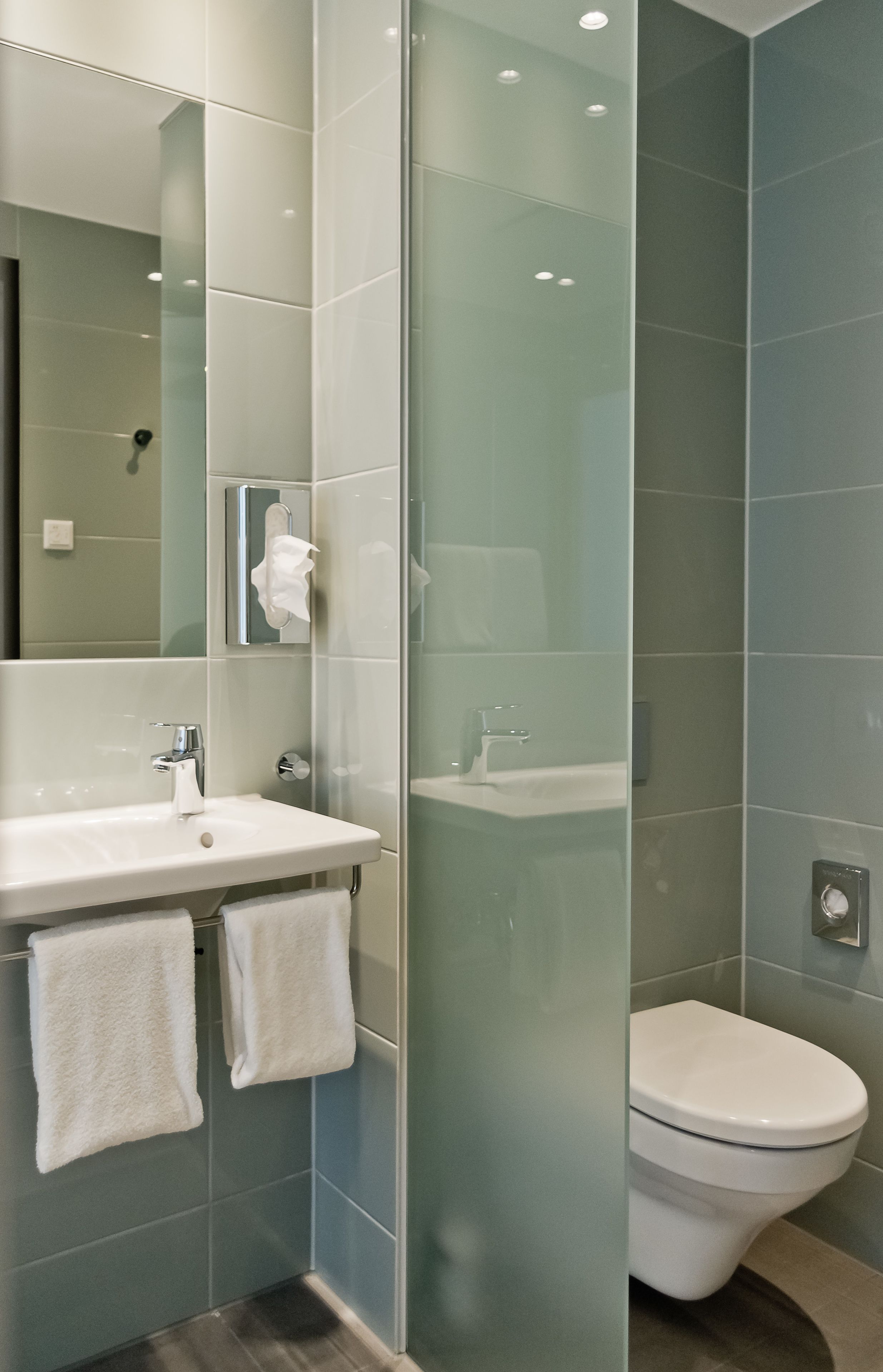 Super 8 by Wyndham Munich City West