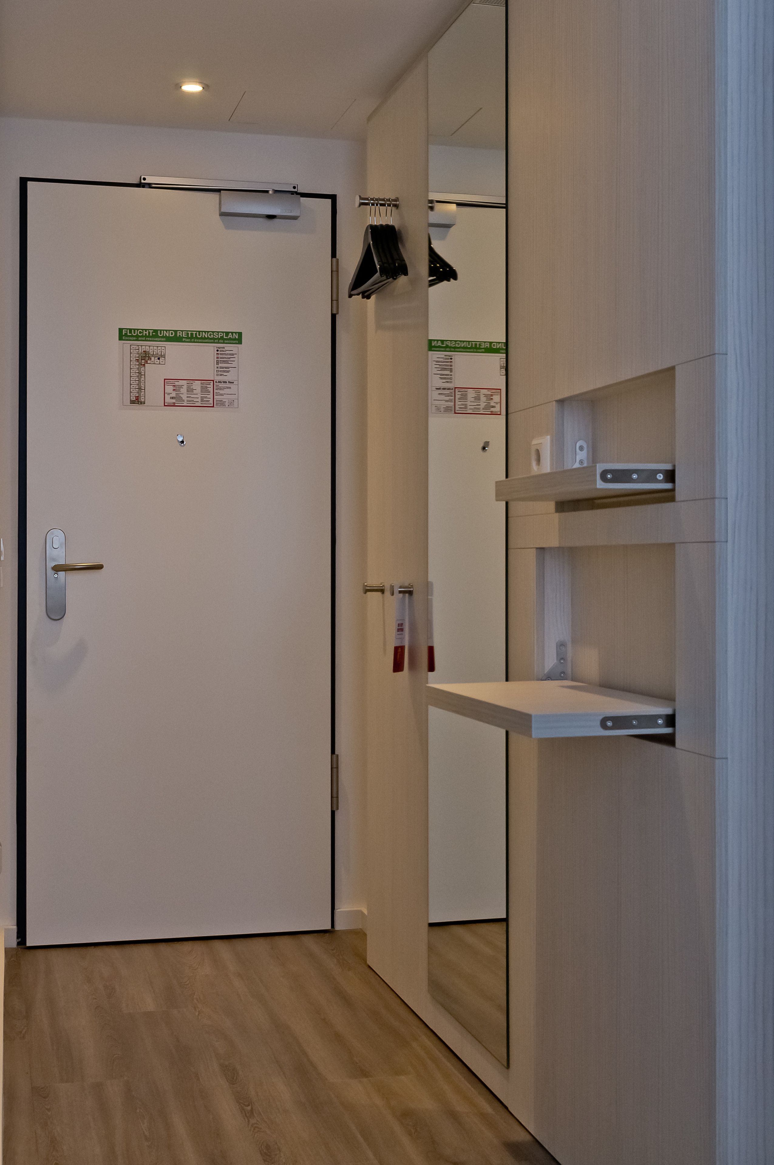 Super 8 by Wyndham Munich City West