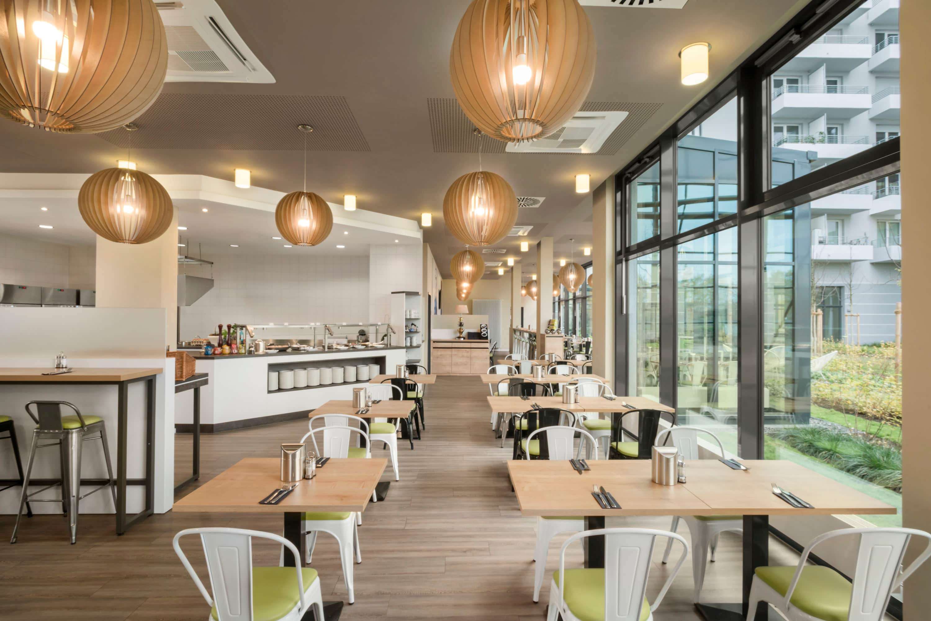Super 8 by Wyndham Munich City West