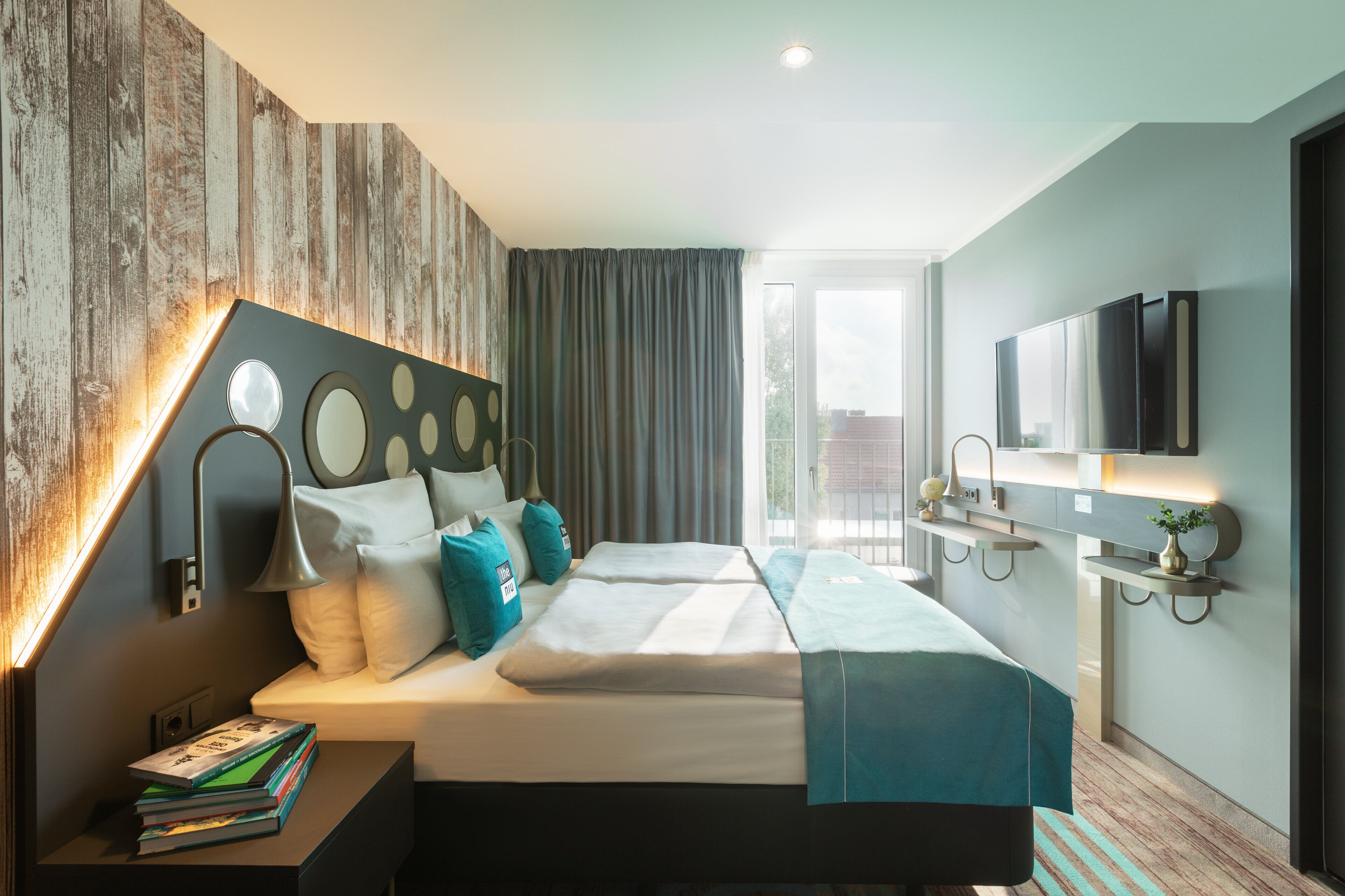 Holiday Inn - the niu, Brass Munich Olympiapark