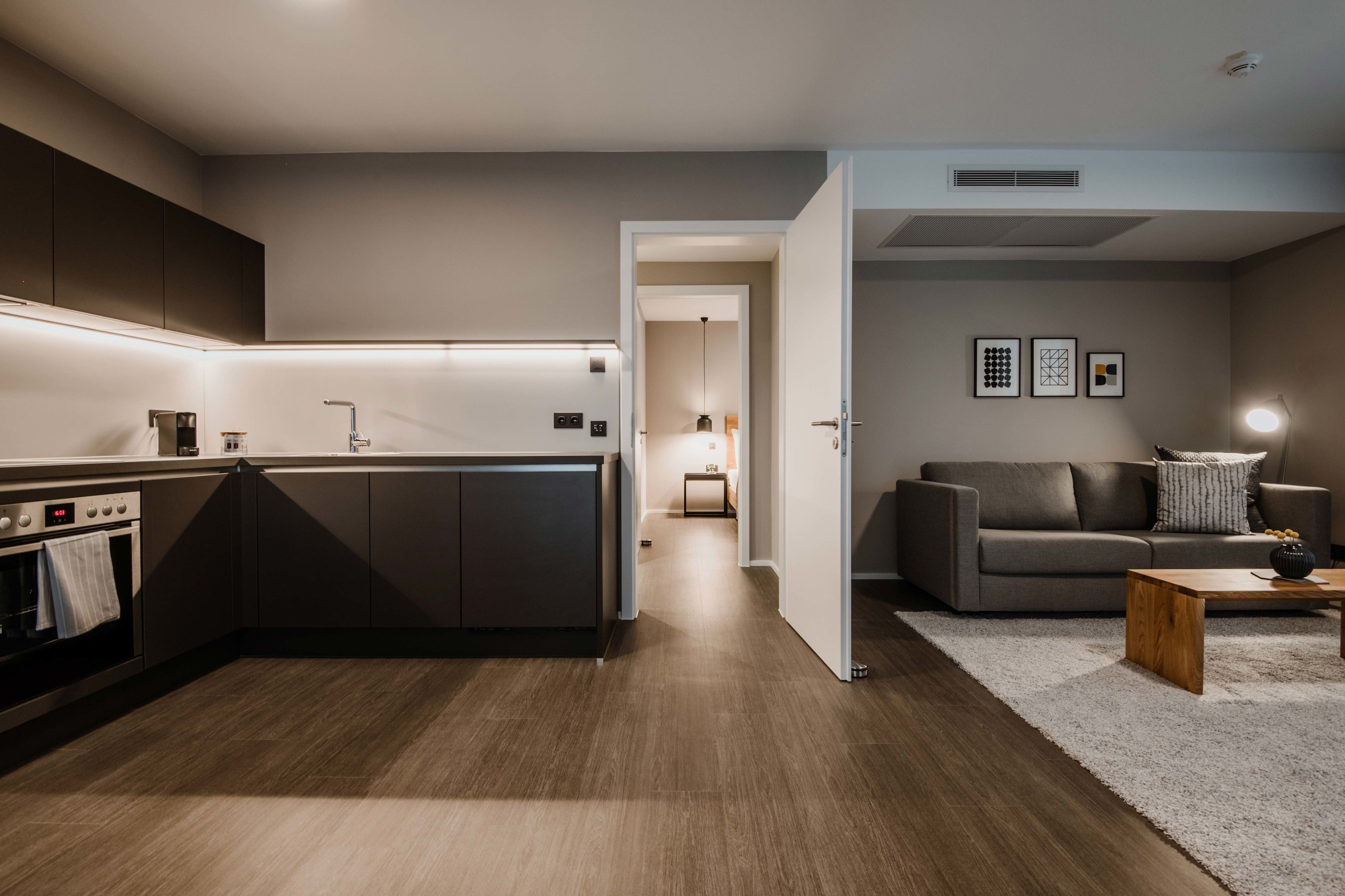 Timehouse Service Apartment