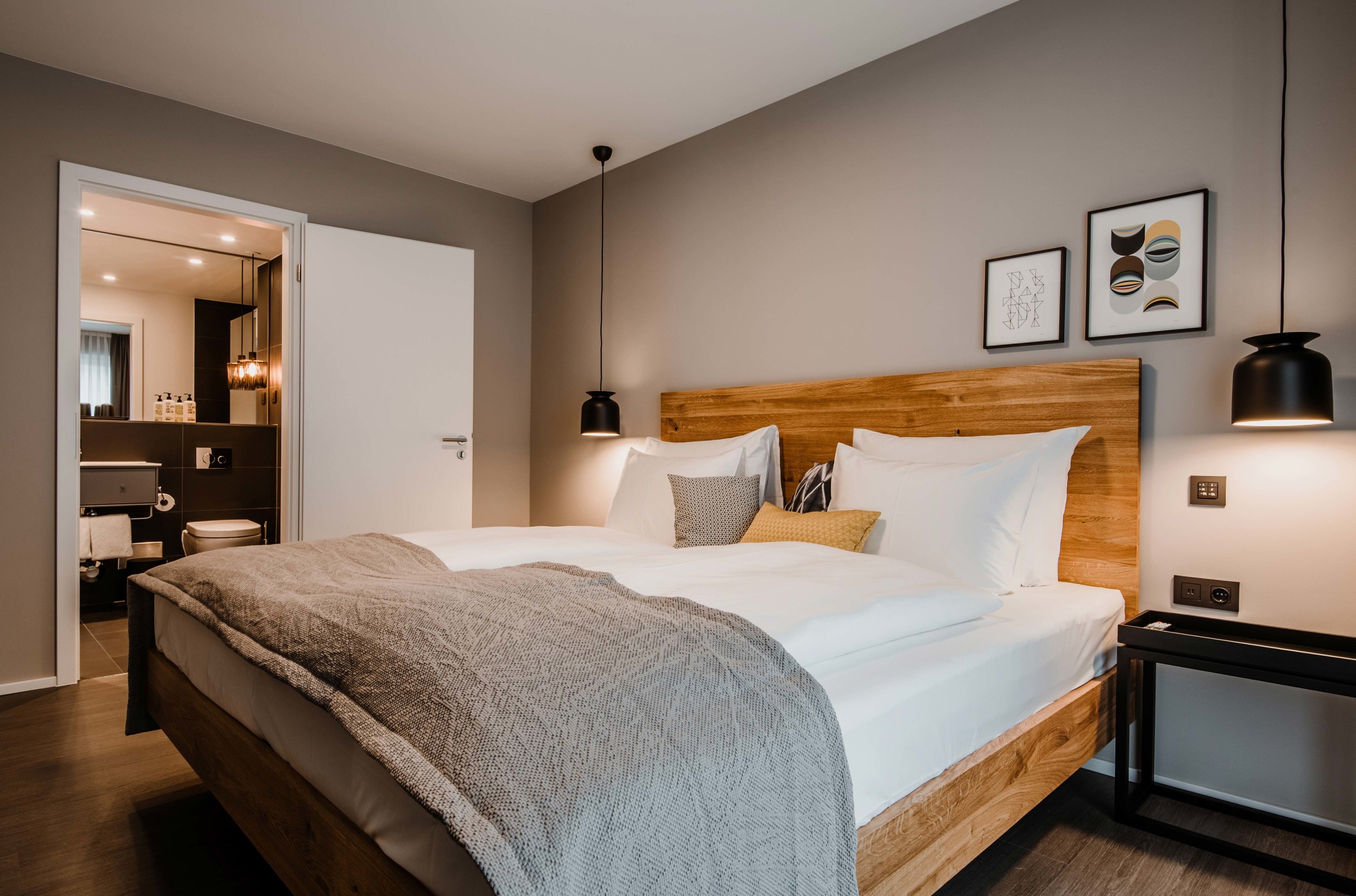 Timehouse Service Apartment