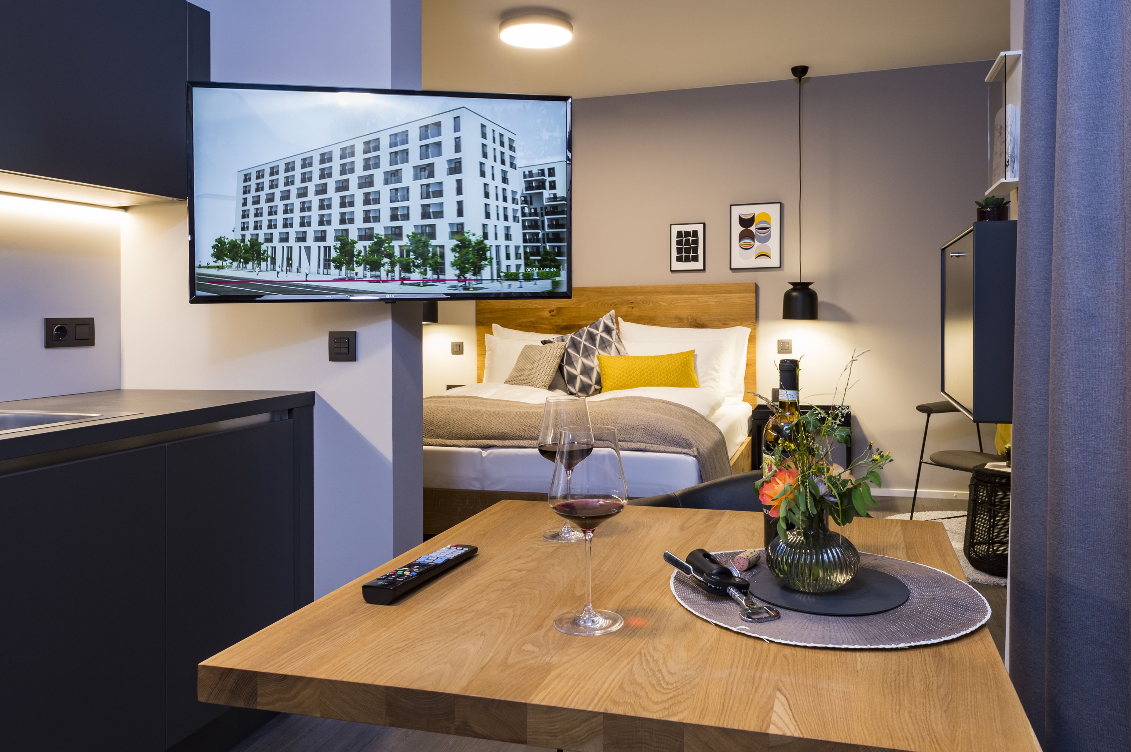 Timehouse Service Apartment