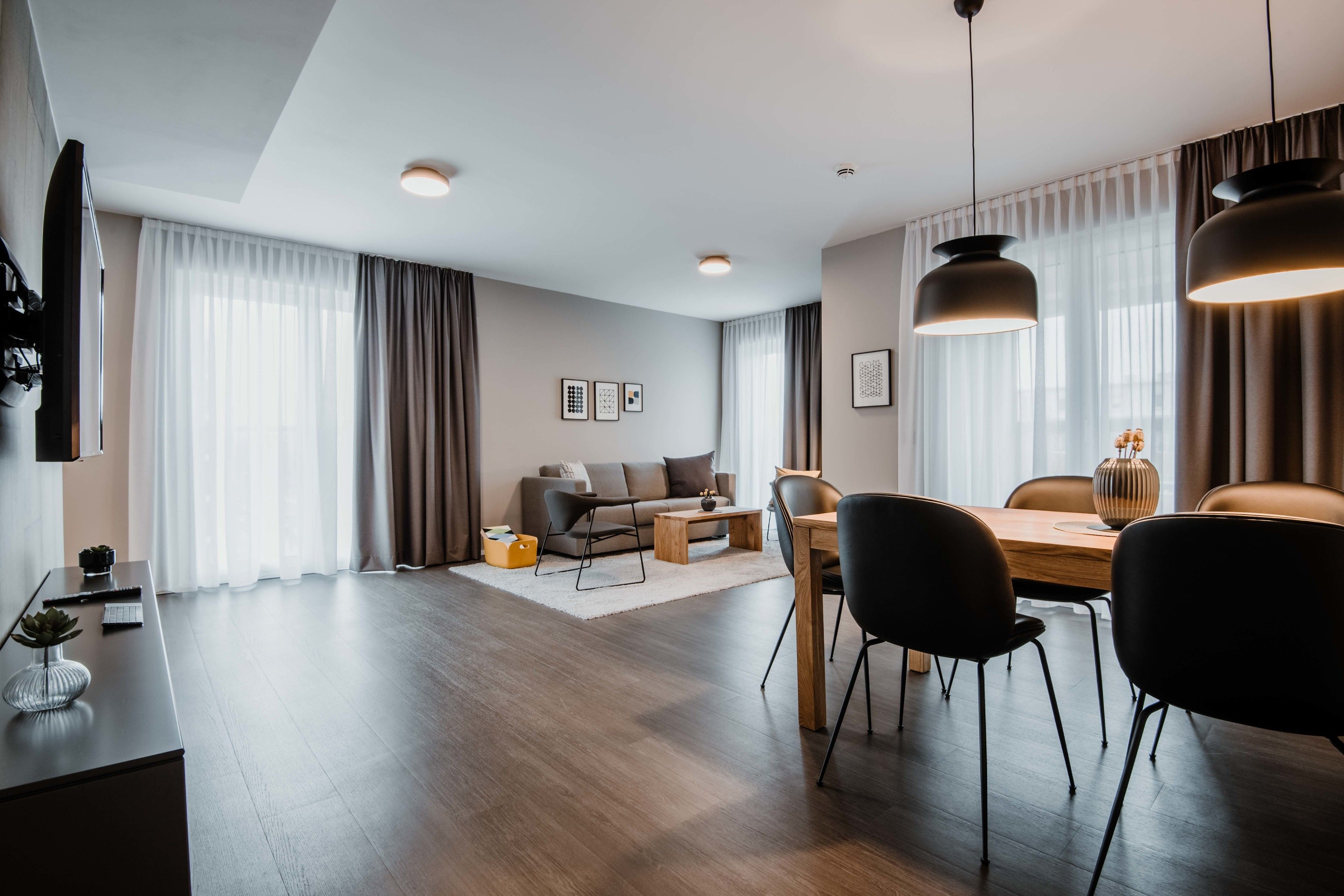 Timehouse Service Apartment