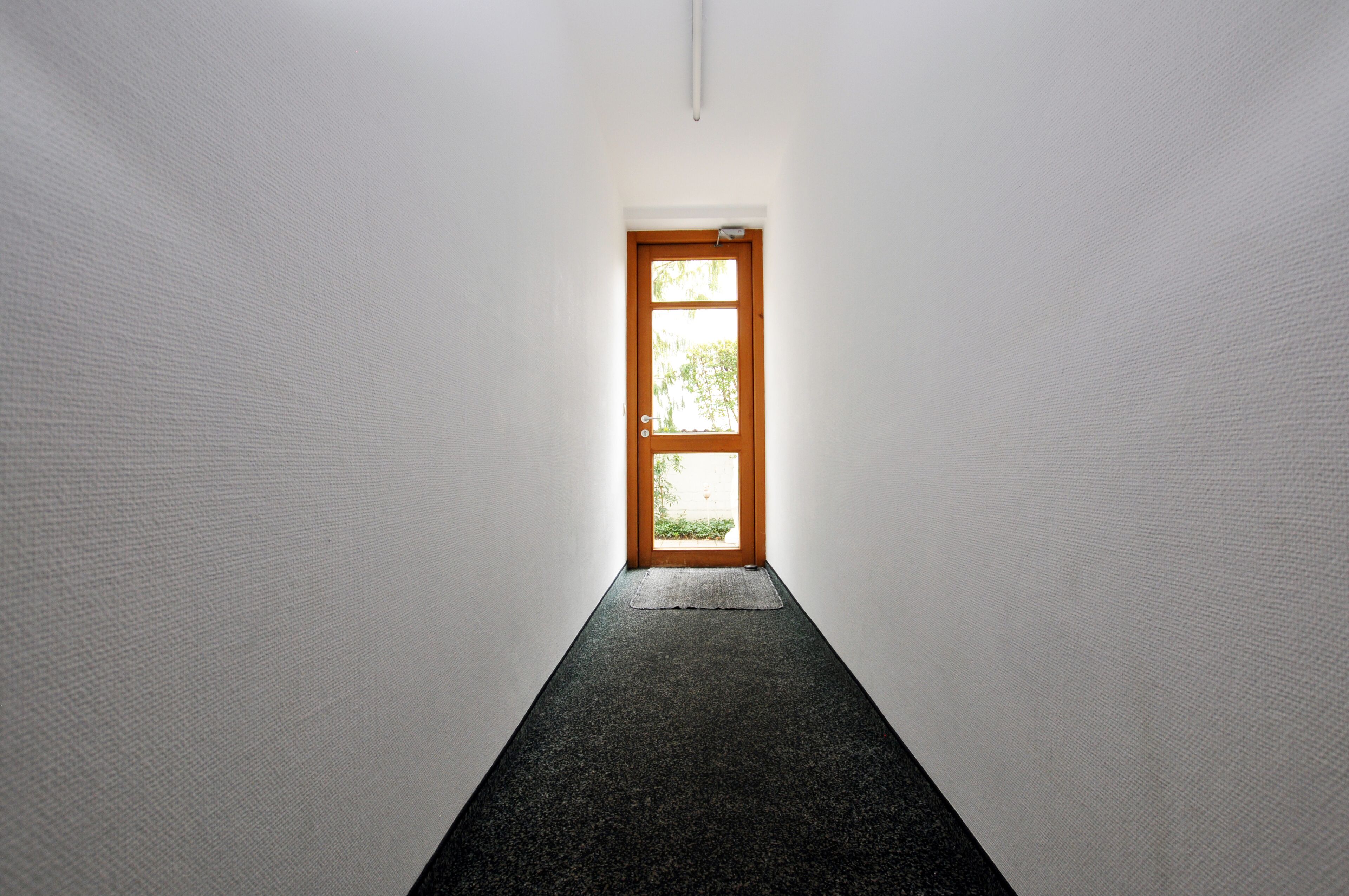 Villa Waldperlach by Blattl