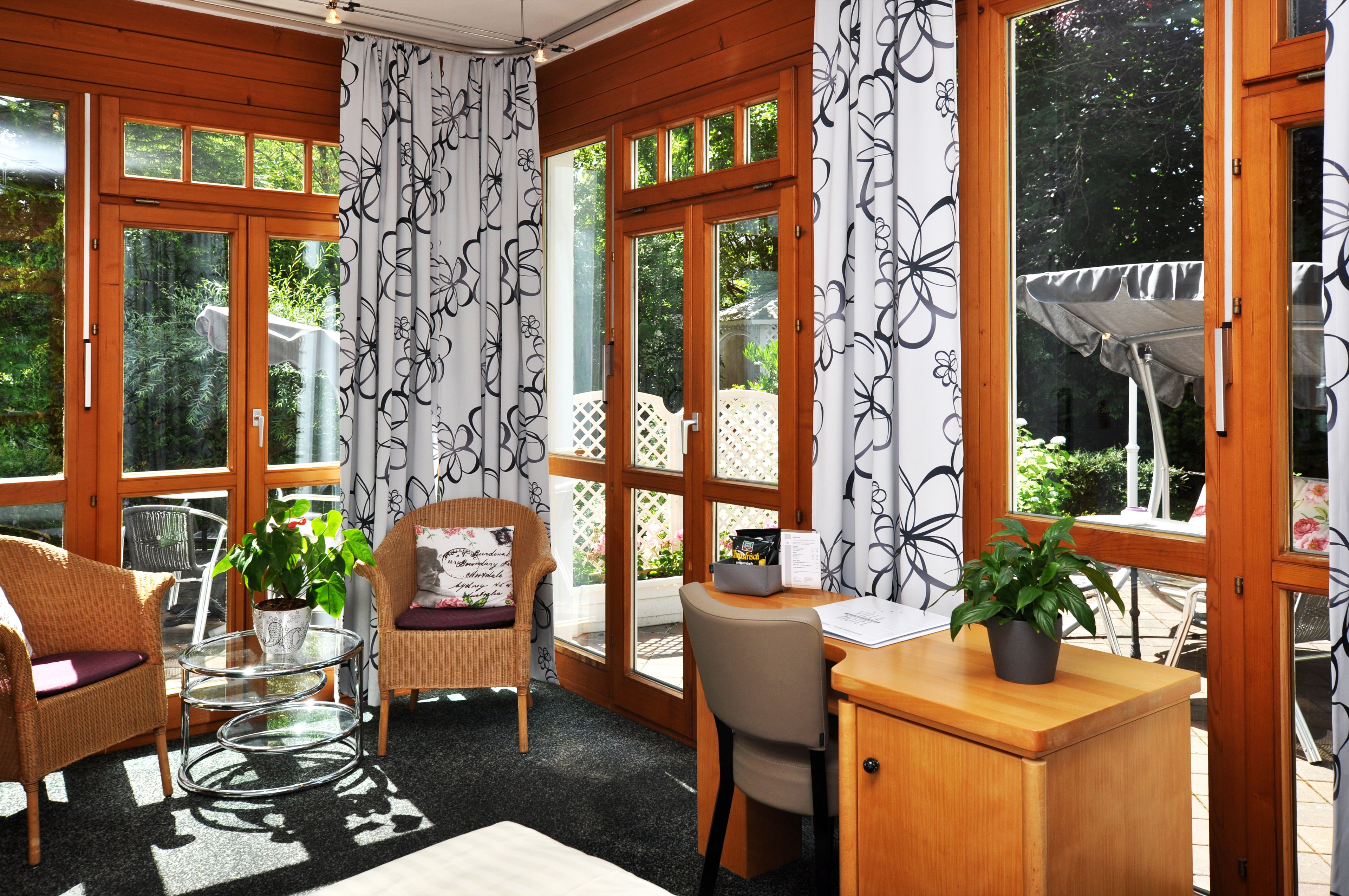Villa Waldperlach by Blattl