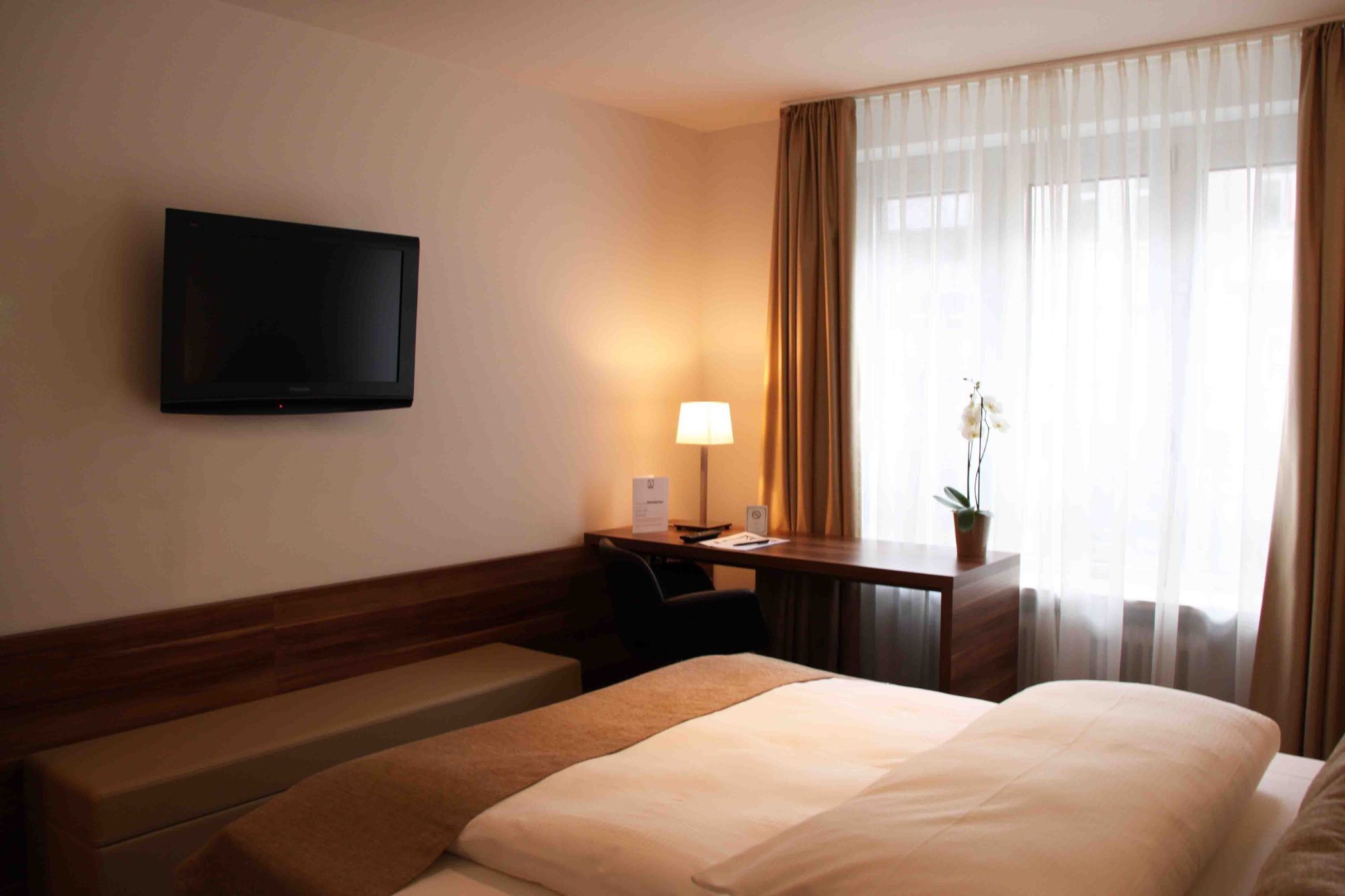 Vi Vadi Hotel Downtown Munich