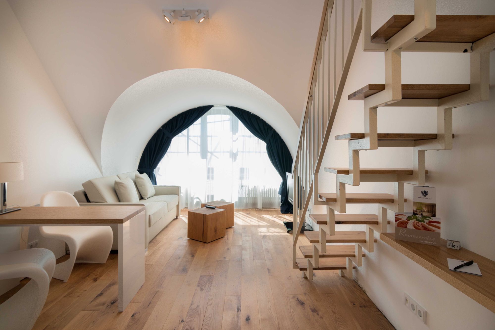 Vi Vadi Hotel Downtown Munich