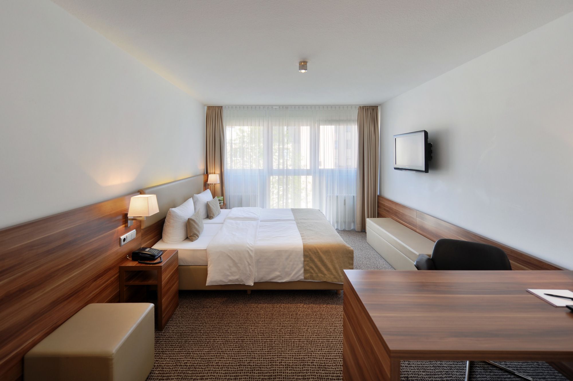 Vi Vadi Hotel Downtown Munich