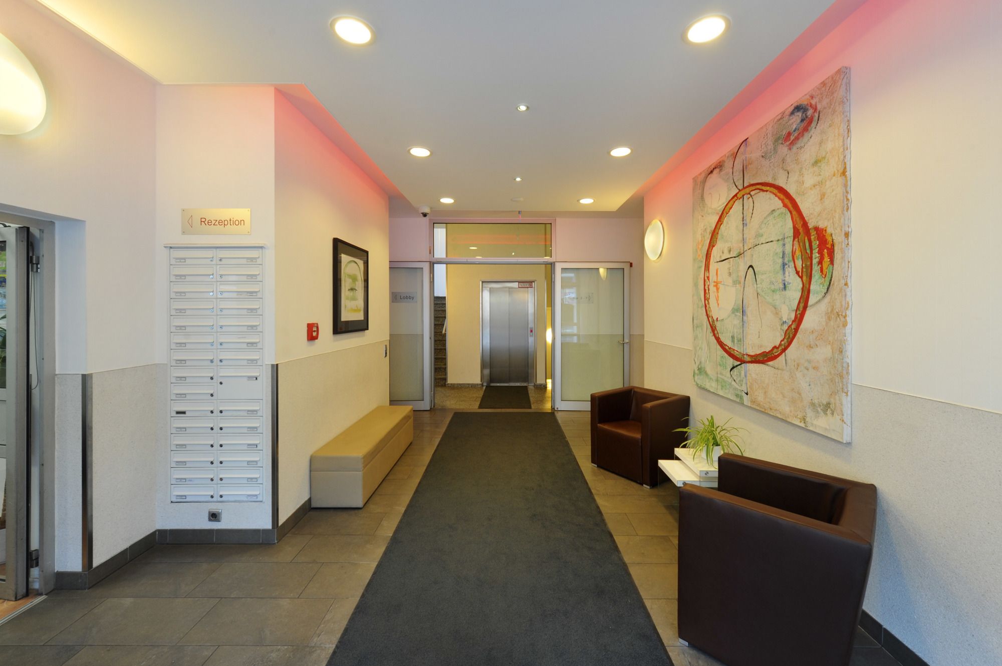 Vi Vadi Hotel Downtown Munich