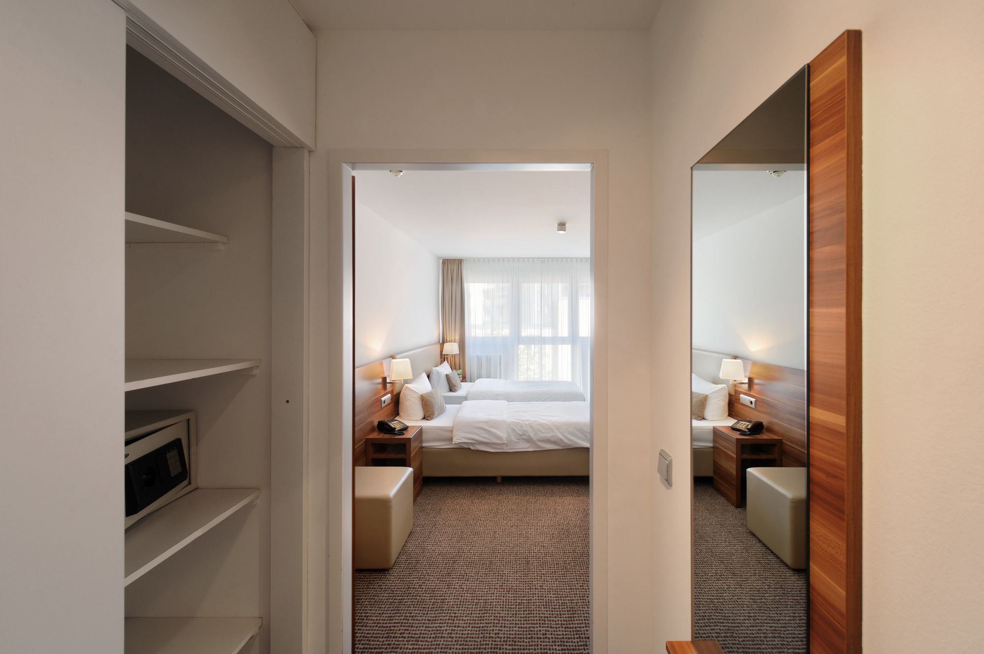 Vi Vadi Hotel Downtown Munich