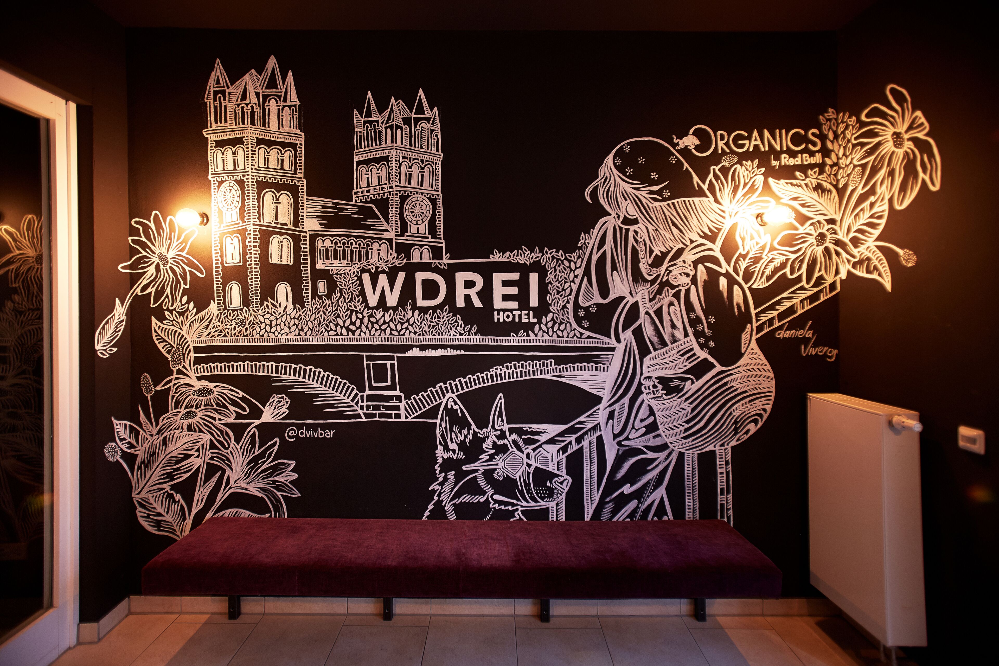 Wdrei Hotel