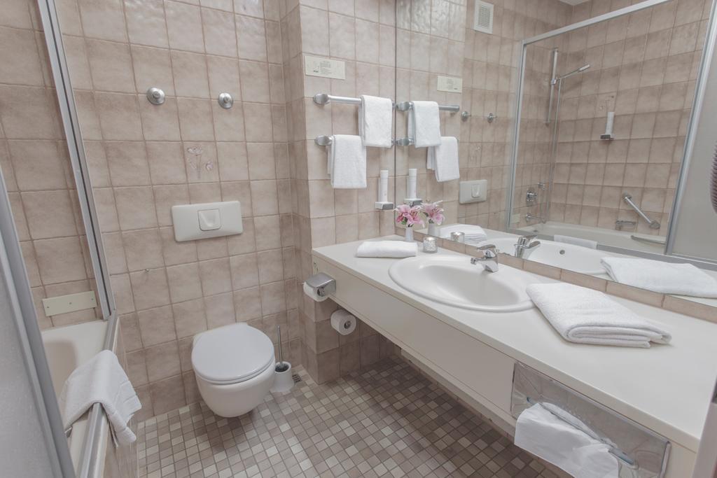 Best Living Arotel Nürnberg