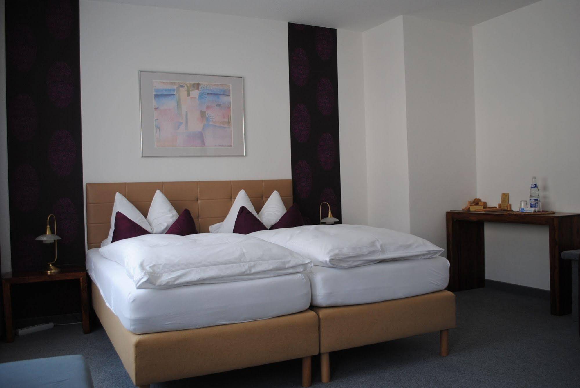 Franconia City Hotel