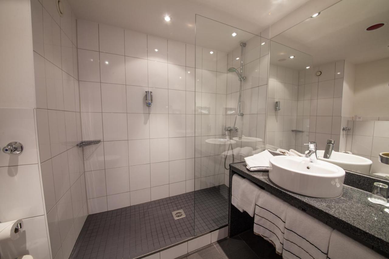 NOVINA HOTEL Tillypark