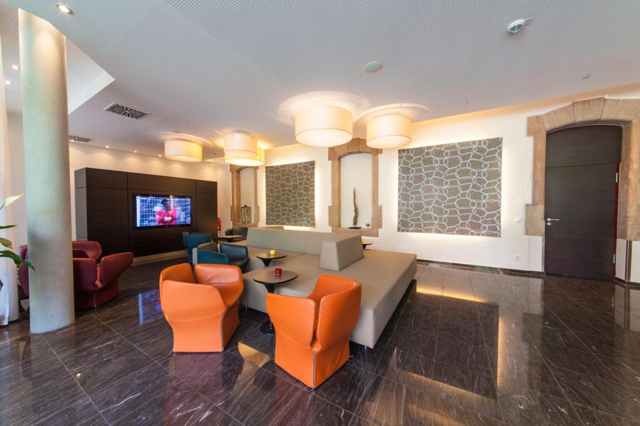 NOVINA HOTEL Tillypark