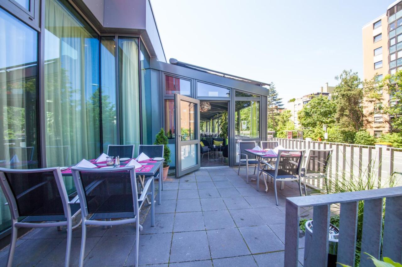 NOVINA HOTEL Tillypark