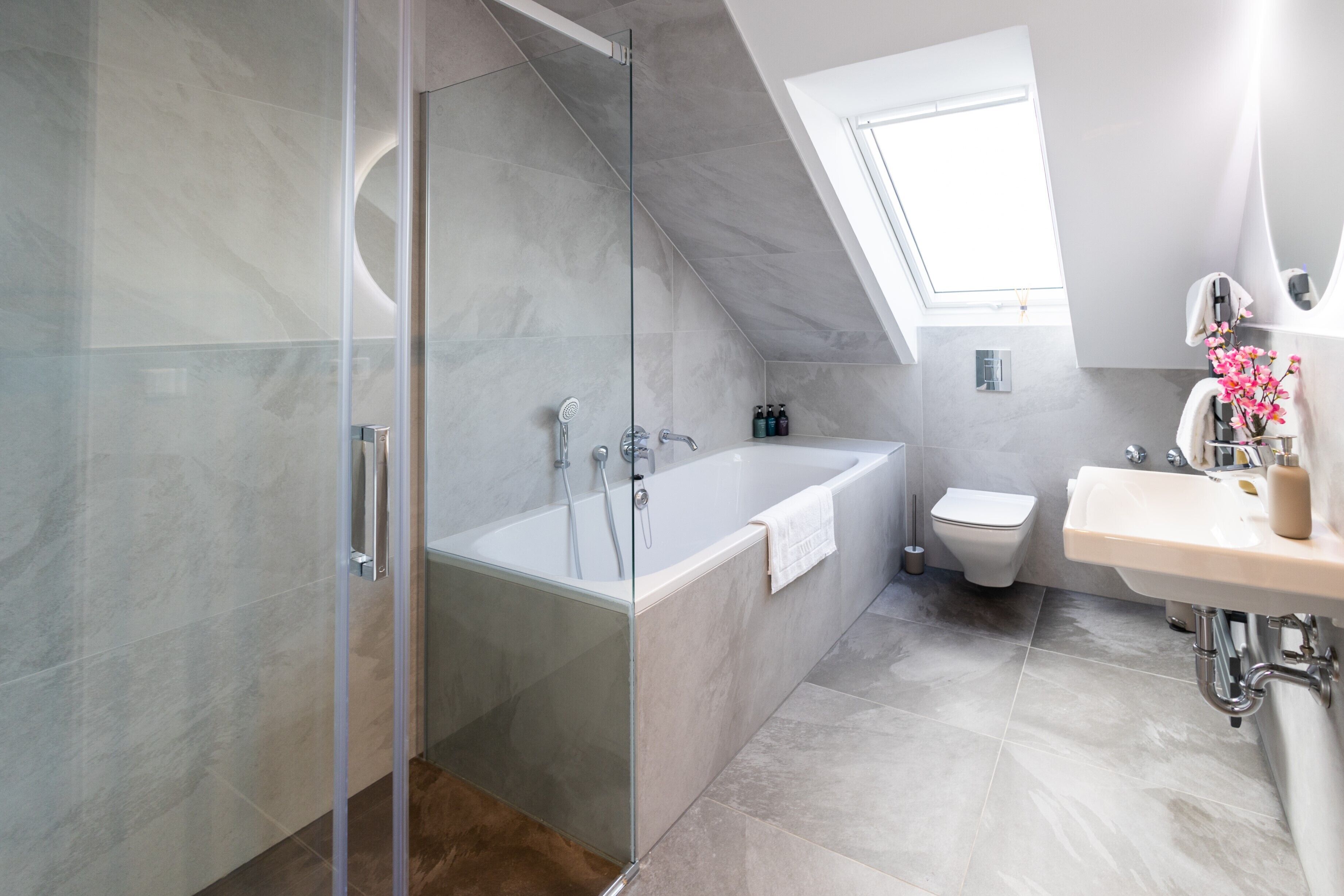 The Penthouse At Eco Smart Apartments