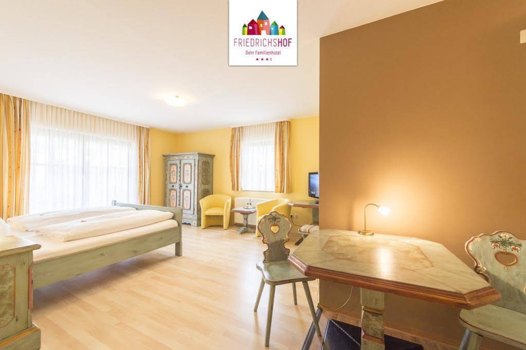 Familienhotel Friedrichshof