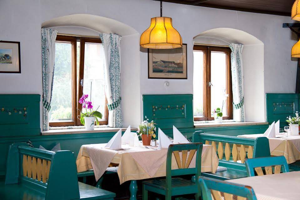 Gasthof & Hotel zur Post