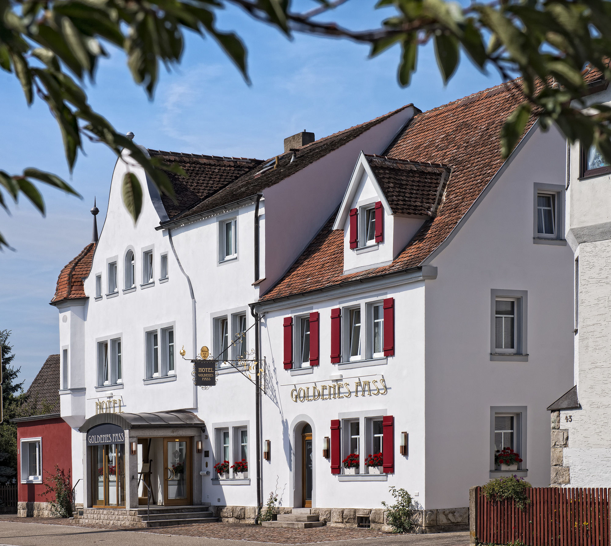 Goldenes Fass