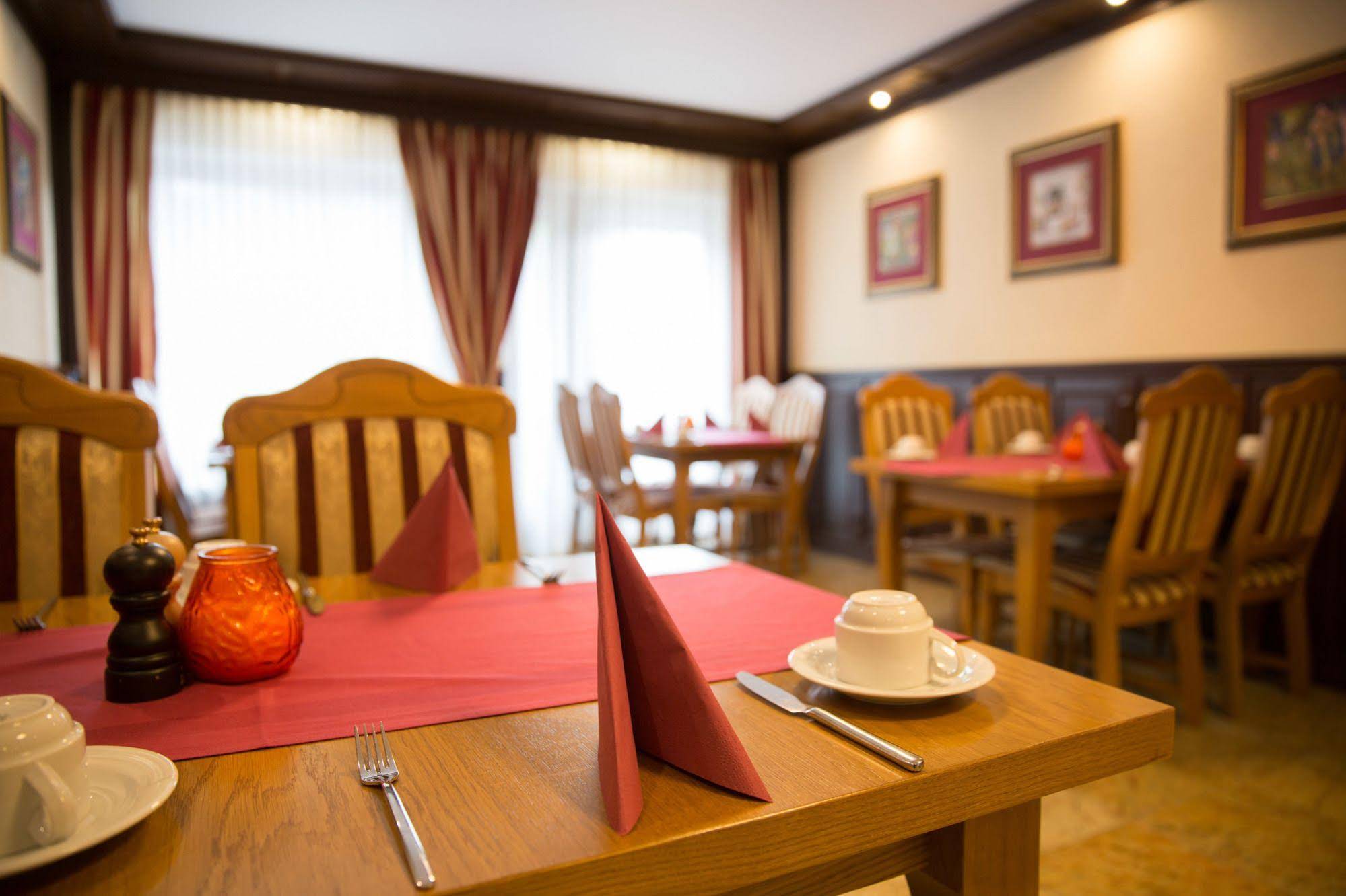 Hotel Gundl Alm