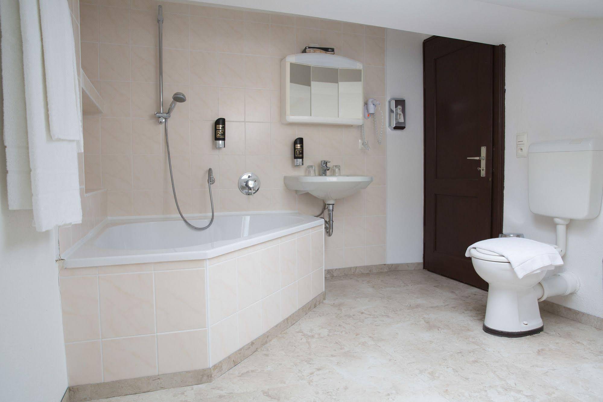 Hotel Gundl Alm