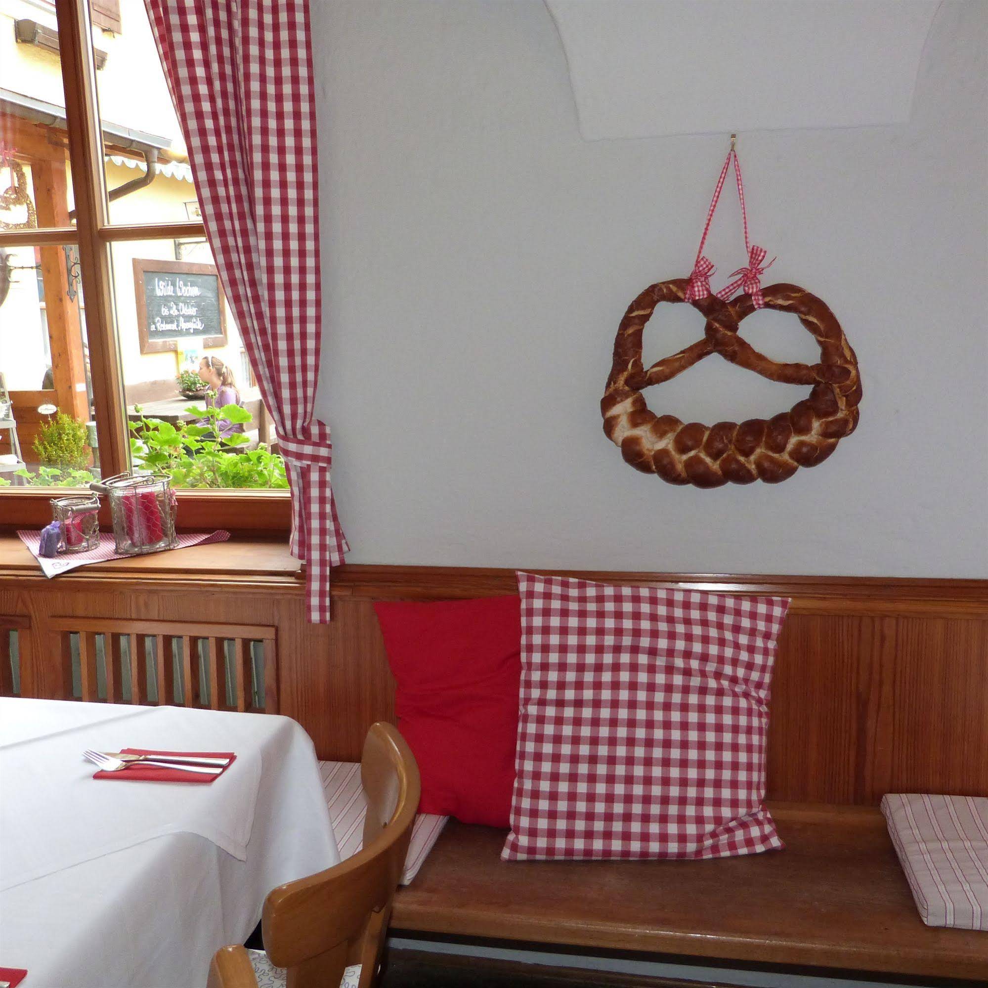Hotel & Restaurant Alpenglück