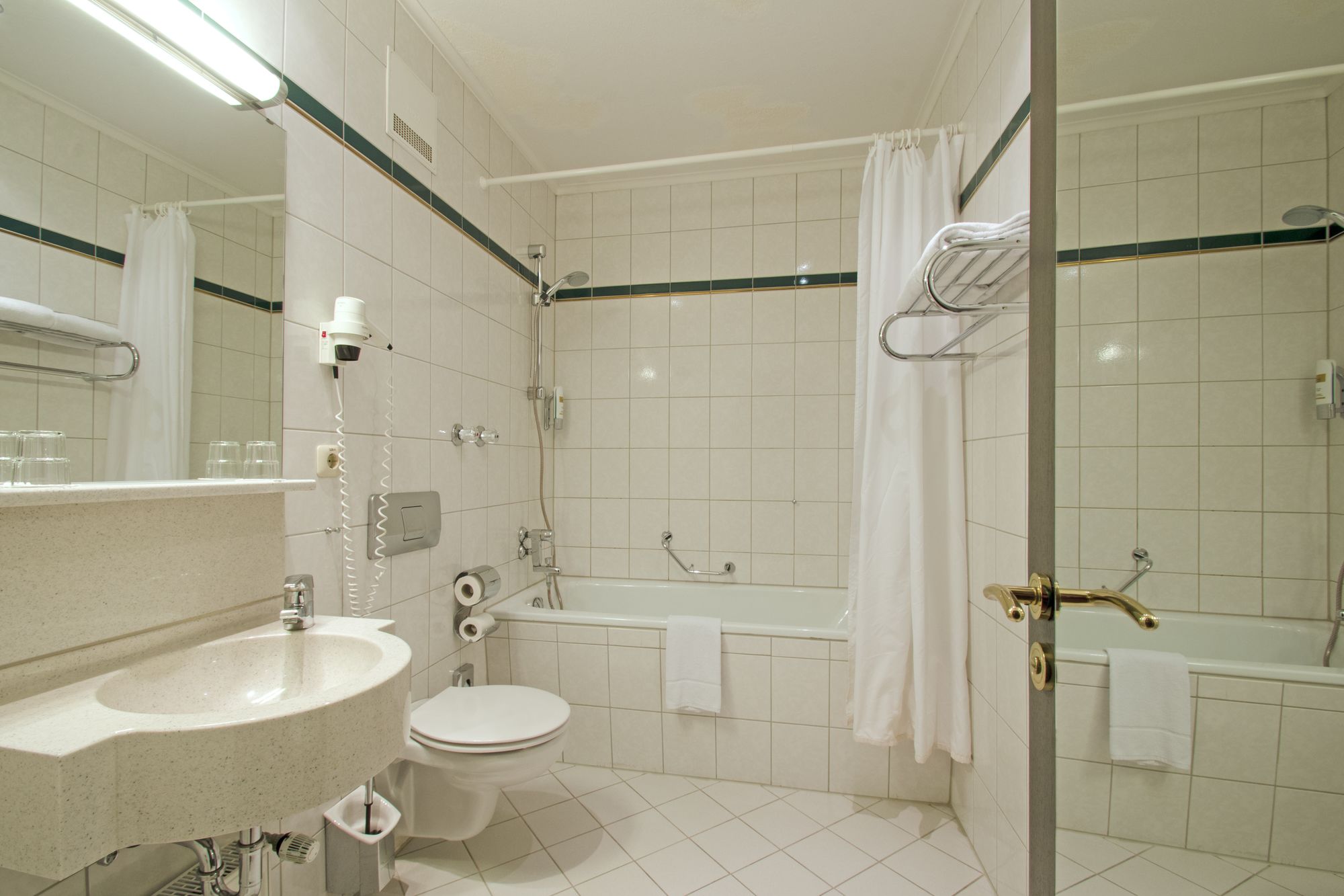 Star Inn Hotel München Nord, by Comfort