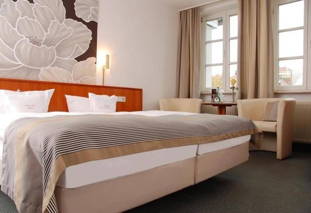 Hotel-Cafe Müller