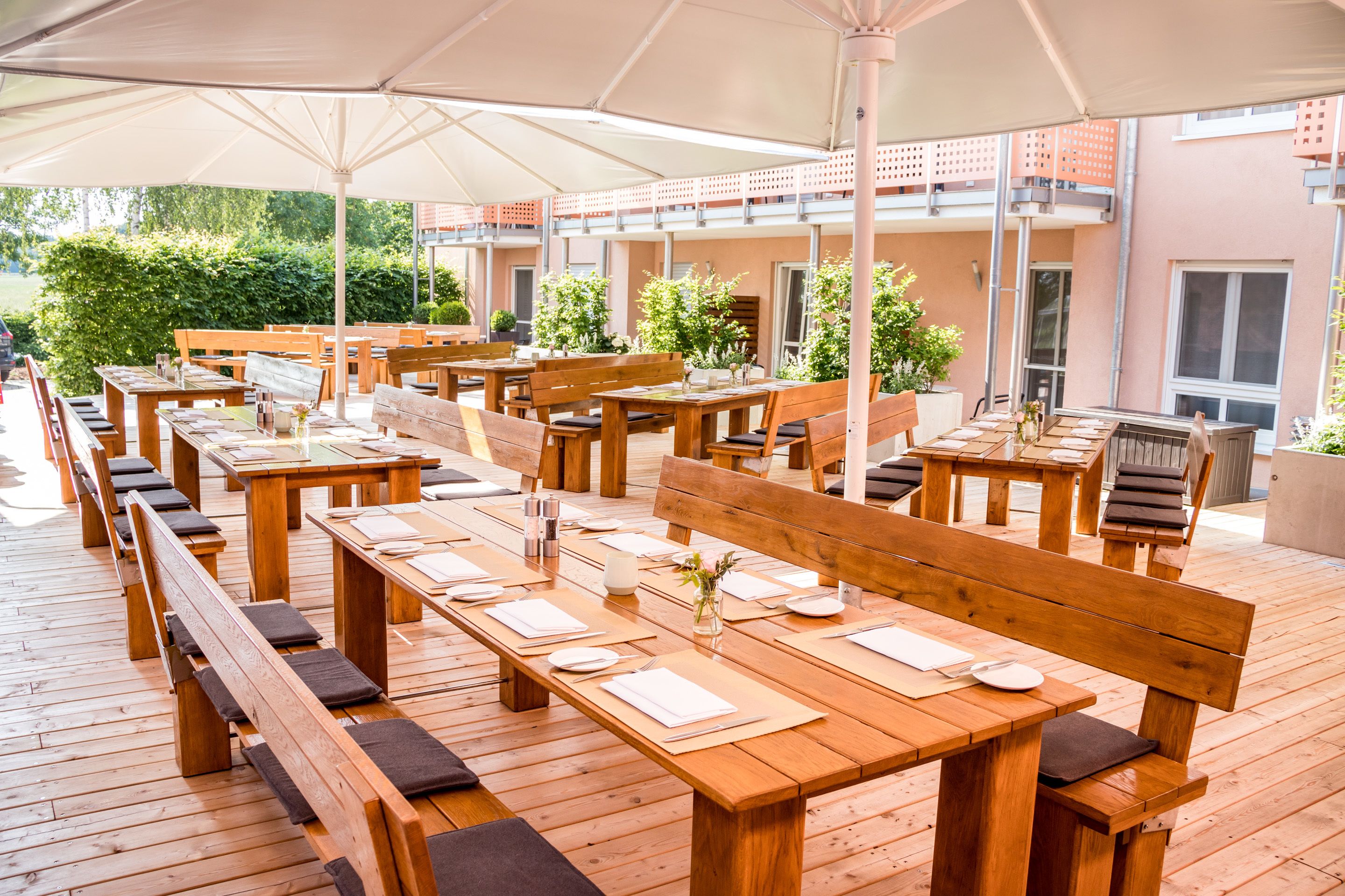Acantus Hotel & Apartment